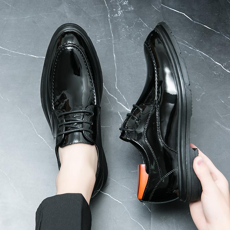 Fashion Classic Black Patent Leather Men's Shoes Leisure Business Men's Brand Wedding Trend Party Business Event Versatile Shoes