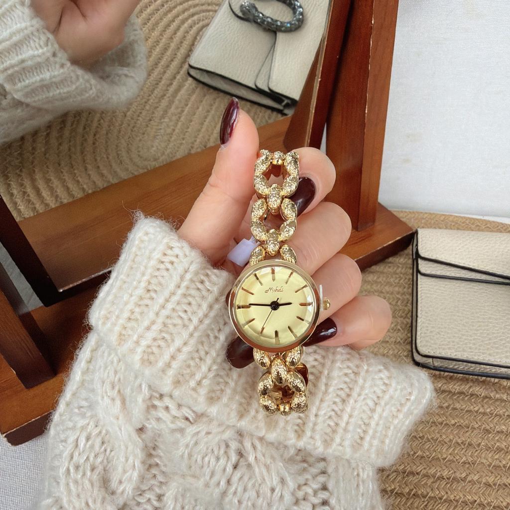 Popular Niche Ladies Watch Gold Watch Expensive Exquisite Fashion Watch Bracelet Watch Women