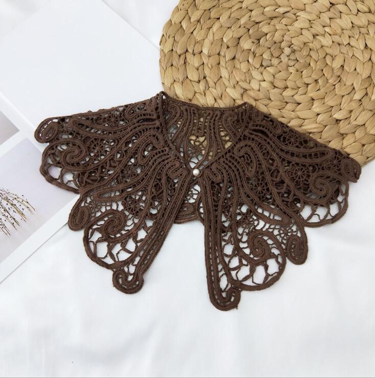Vintage Shawl O-Neck Doll Fake Collar Shirt Women Hollow Crochet Lace False Collar Detachable Woman Half Shirt Faux  Col