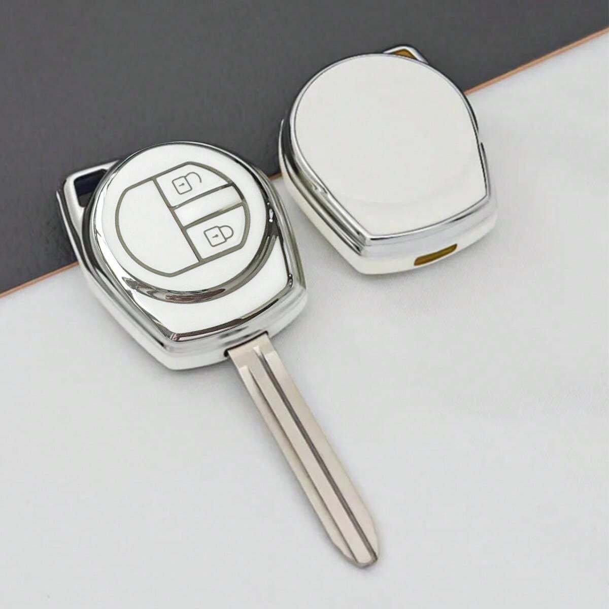 

Чехол-накладка из ТПУ для ключа-брелока автомобиля Suzuki на 2 кнопки, Подходит для, SX4, Liana, Aerio, Jimny, Samurai, Amagatarai, Grand Vitara one-size