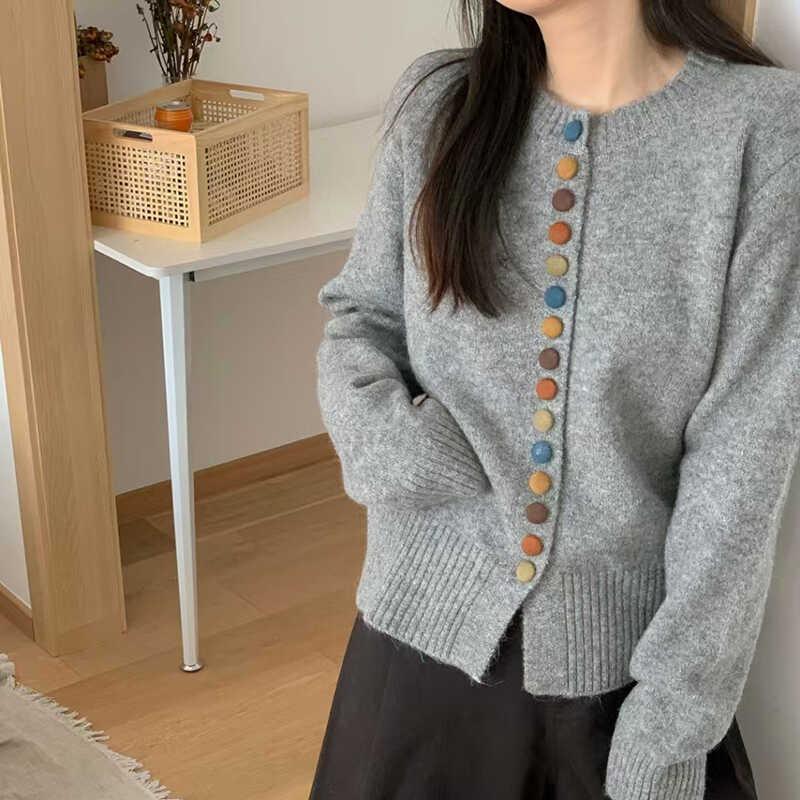 

Autumn Fashion Loose Long Sleeve Knitted Cardigan Sweater Women s Elegant Buttons Casual Top Korean Style O-neck Knitwear Clothing one size сірий колір