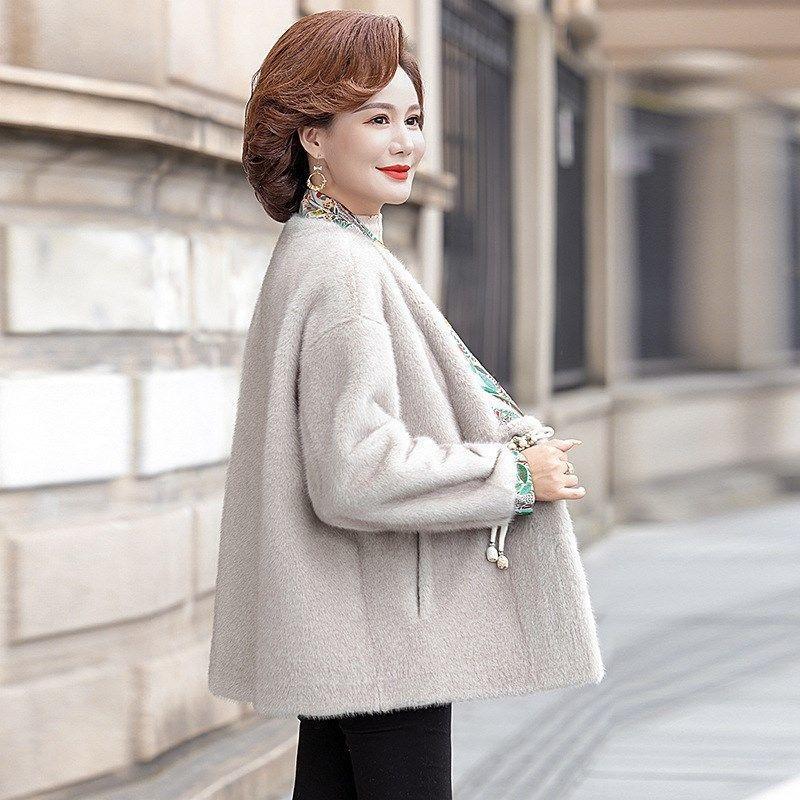 

Short coat women s new autumn and winter imitation mink velvet leather women s top medium and old M (recommended 80-52.5 kg)