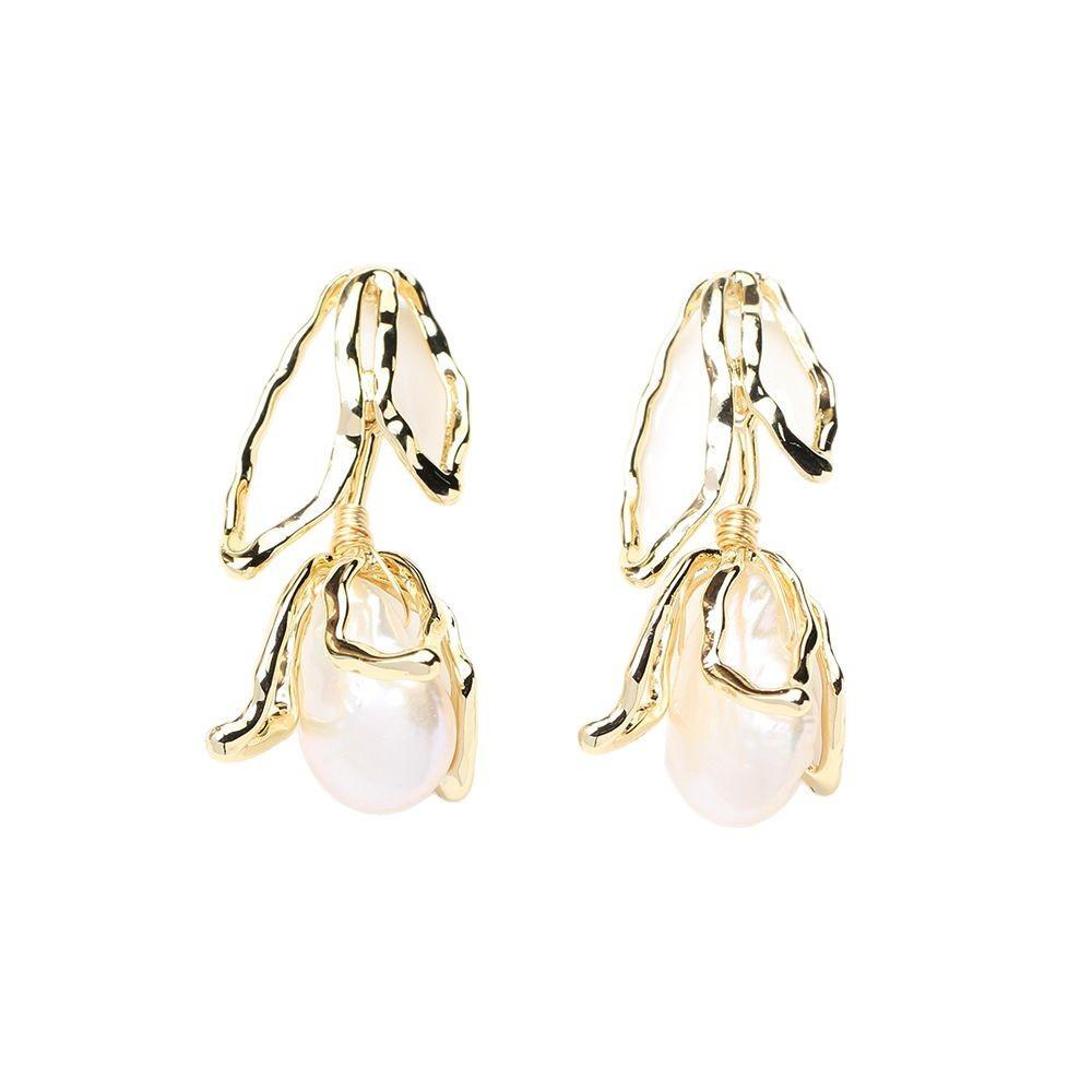 Premium gold-plated three-dimensional lily of the valley earrings special-shaped baroque pearl earrings 925 silver needle women's stud earrings