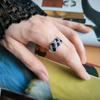 Серебряное кольцо с натуральным сапфиром 5.625ct, фианитами, вес изделия 5,4 гр (2202875)