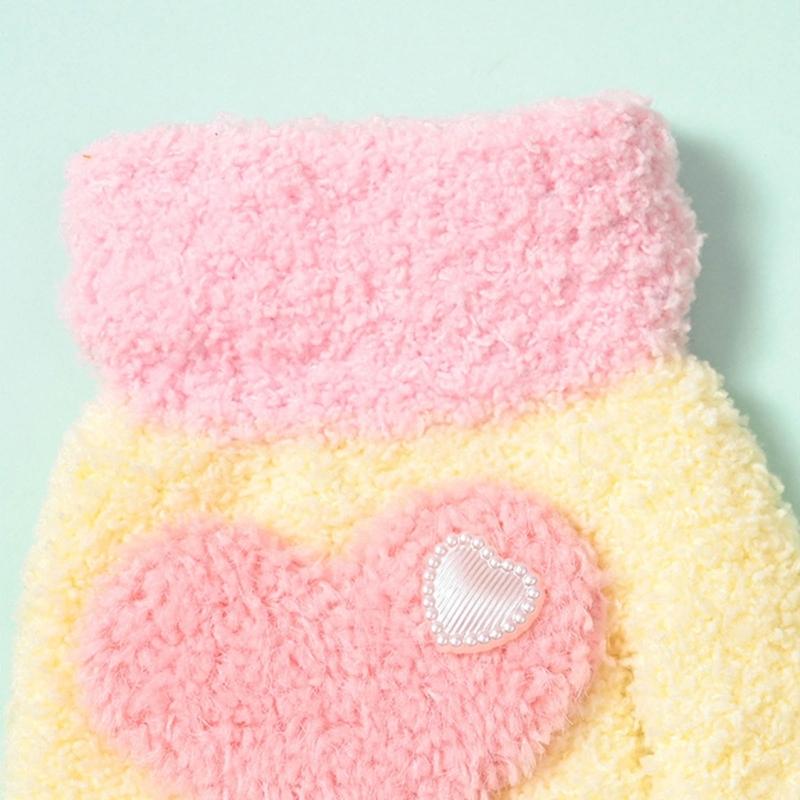 Soft Comfortable Winter Mittens for Kids Knitted Gloves Cute Cartoon Pattern Kindergarten Gloves Comfortable Wearing