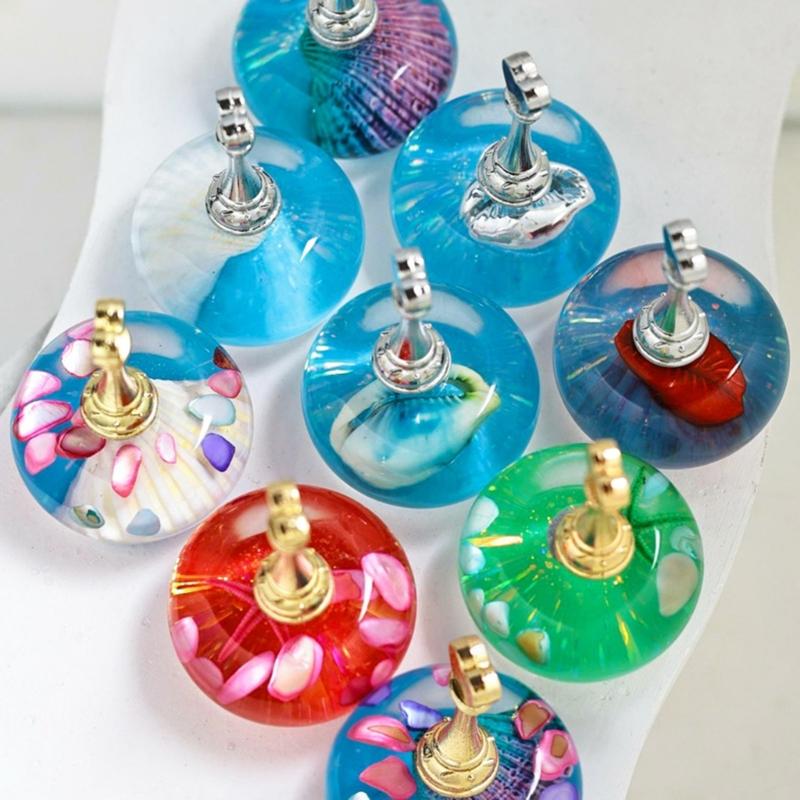 Nail Art Practice Base Resin Display Stand with Sea Shell Designs for Manicure Training Nail Artists Practice Base