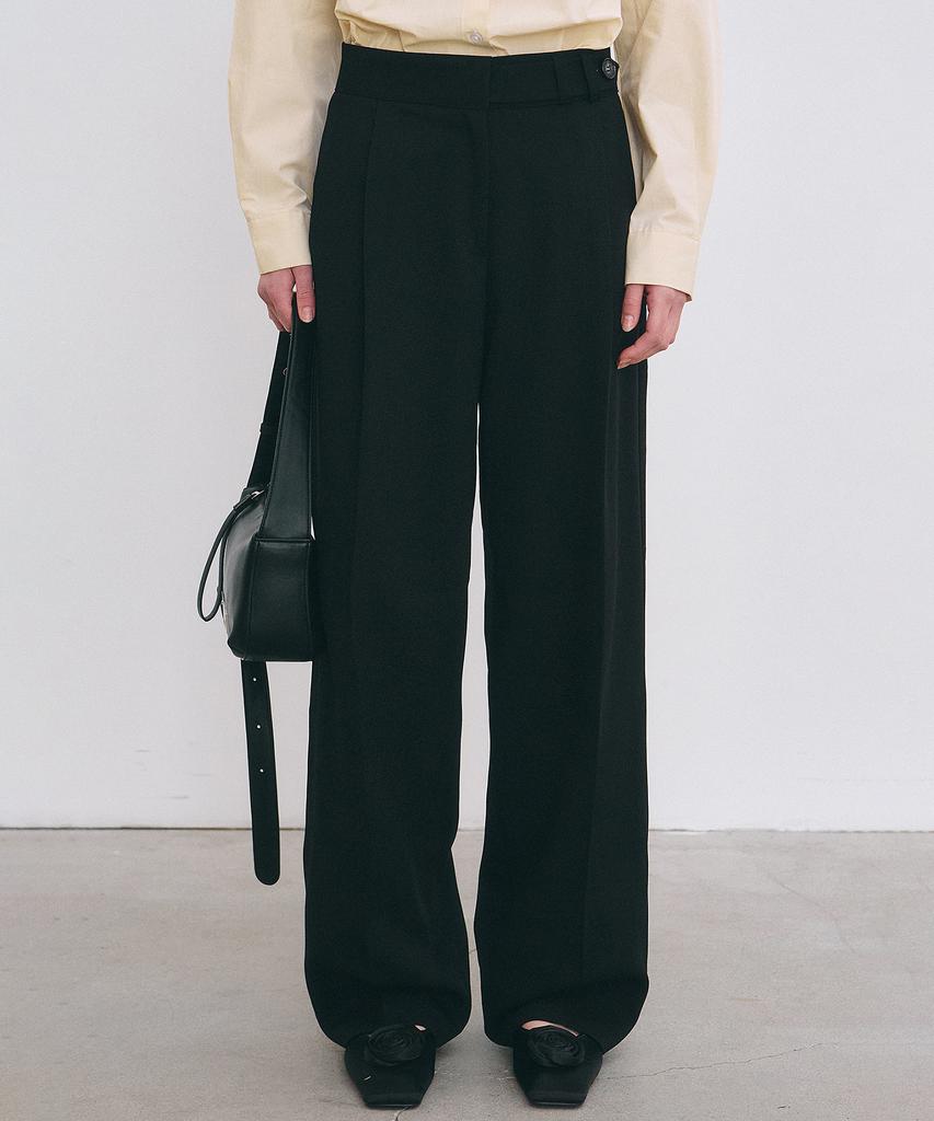Nigaennikol Minimal Classic Pintuck Slacks_Black