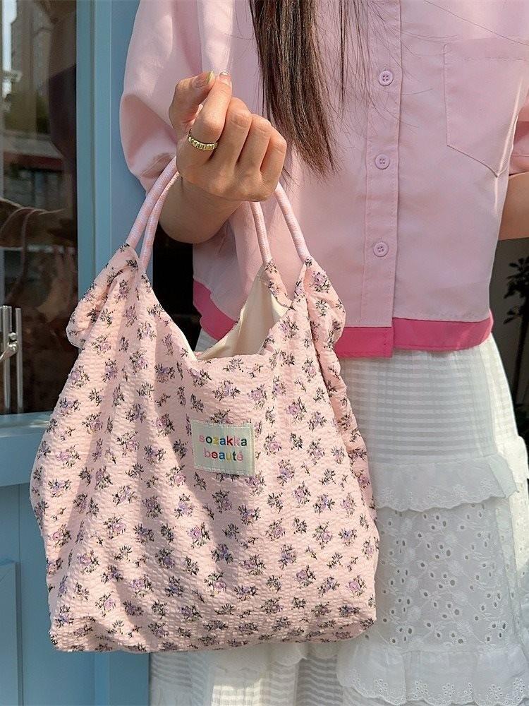 Stylish Korean Floral Print Canvas Tote Bag For Spring Summer With Large Capacity And Soft Design Ideal For Beach And Vacation Activities