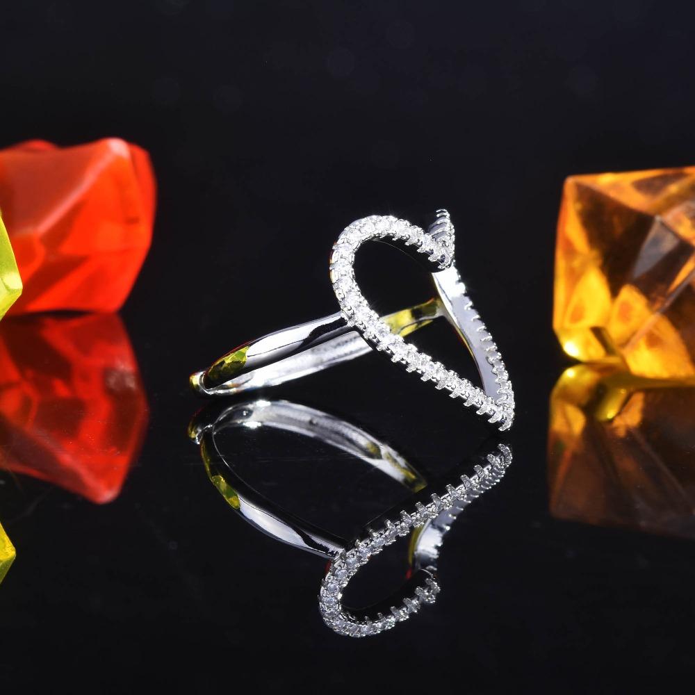 Open Ring Sweet Gift for Women Adjustable Heart Ring Full of Diamonds Trendy Jewelry