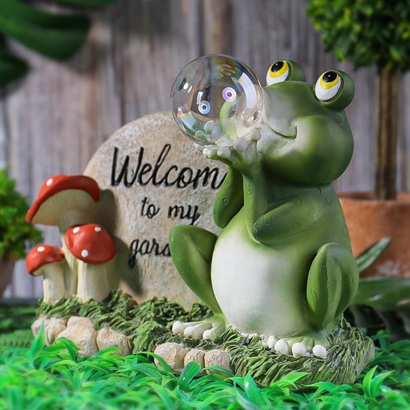 Outdoor Decoration Garden Statue Cute Animal Figurine with Solar Light Waterproof Sculpture Gift for Patio Yard Porch