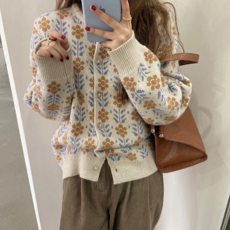 

Осенний женский кардиган, корейская зимняя элегантная холодная блузка с принтом, модная одежда, свитер с цветами, вязаный свитер, кардиган, уличная одежда Y2K L бежевый