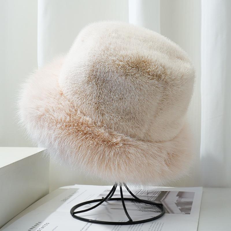 

Elegant faux fur mink fluffy fisherman hat for women, ladylike style, large head circumference plush hat, warm winter pullover hat Average Size（Adjustment