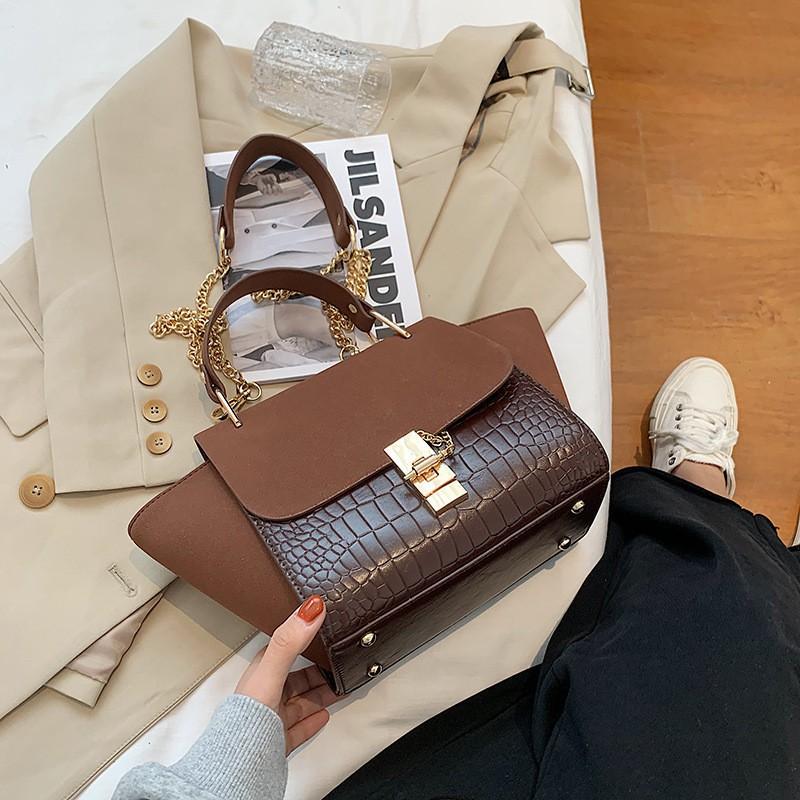 Women s Bag 2025 New Style Matte Retro Chain Cross-body Portable Simple Wing Bags