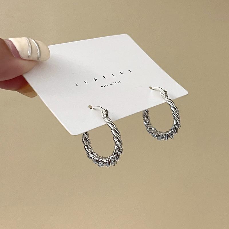 1 Paar Trendige Harajuku Vintage Ästhetische Geometrische Creolen Leichter Luxus Kreis Ohrringe Für Frauen Schmuck Zubehör