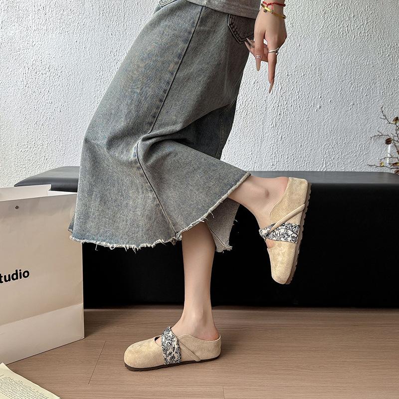 Retro casual girls flat-soled single shoes summer fashion evening breeze round head shallow mouth Mary Jane grandma shoes half a pack of slippers