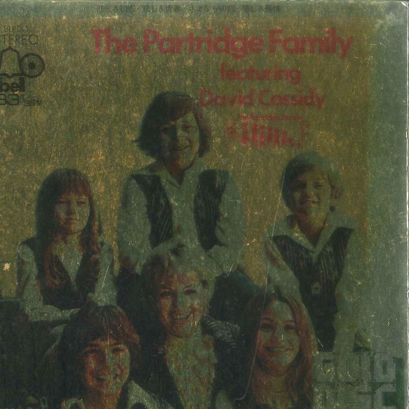 

7-дюймовая пластинка PARTRIDGE FAMILY, DAVID CASSIDY - I Think I Love You / Doesn t Somebo BLPD1 BELL 1972 Япония Поп