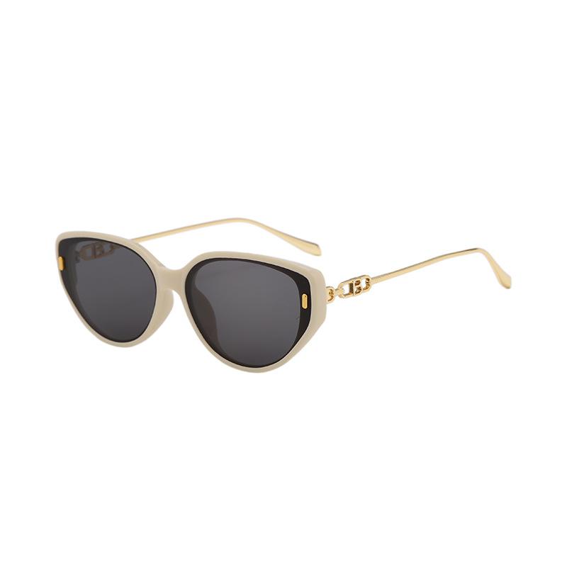 Cat Eye Sunglasses for Women with a Sense of Sophistication2026New style square and round face summer UV protection sunglasses Korean fashion