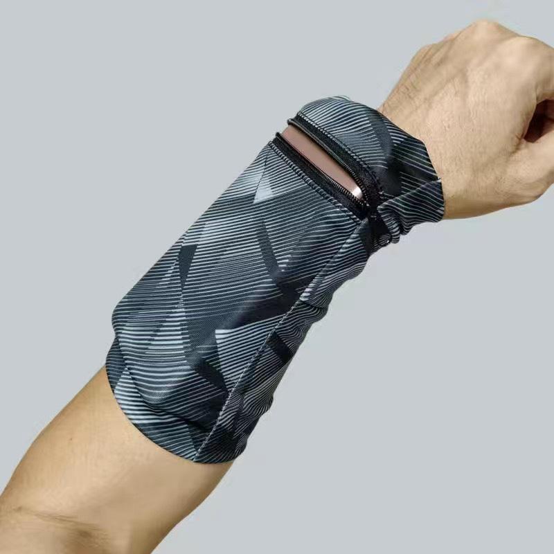 

Elastic Outdoor Running Armband: Close-Fitting Wrist Bag for Mobile Phone & Keys