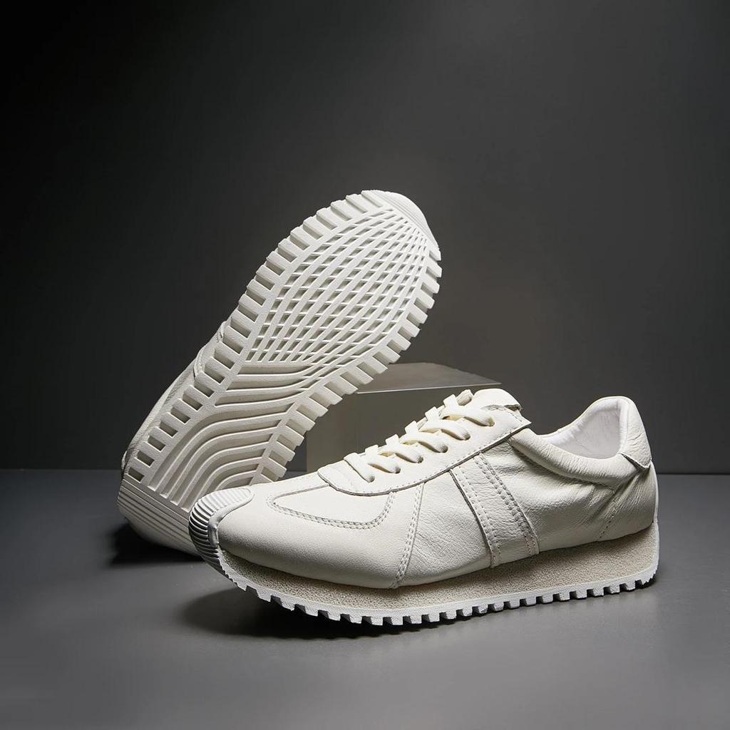 Outdoor Jogging Chunky Sneakers Men Soft Sole Walking Shoes Microfiber Leather Breathable Height Increased Platform Board Shoes