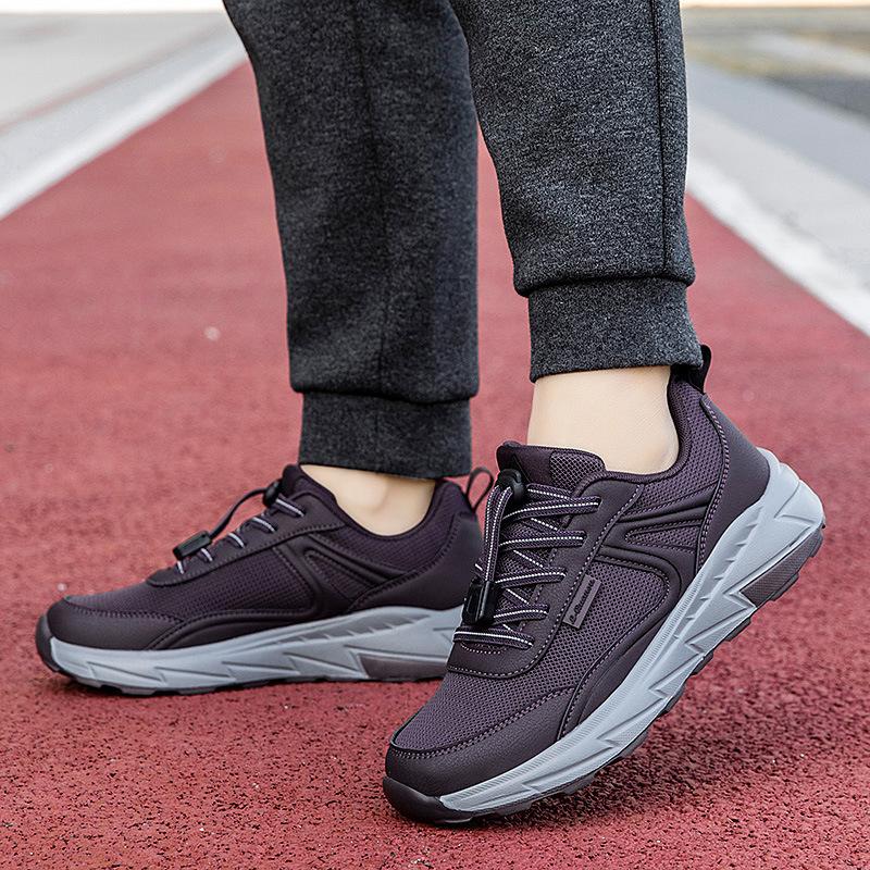 Middle-aged and elderly non-slip soft-soled fly-woven breathable mesh casual sports shoes walking shoes mother shoes