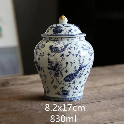 

Chinese Vintage Blue and White Porcelain General Jar Ceramic Ginger Jar Airtight Storage Tank Porcelain Crafts Decoration