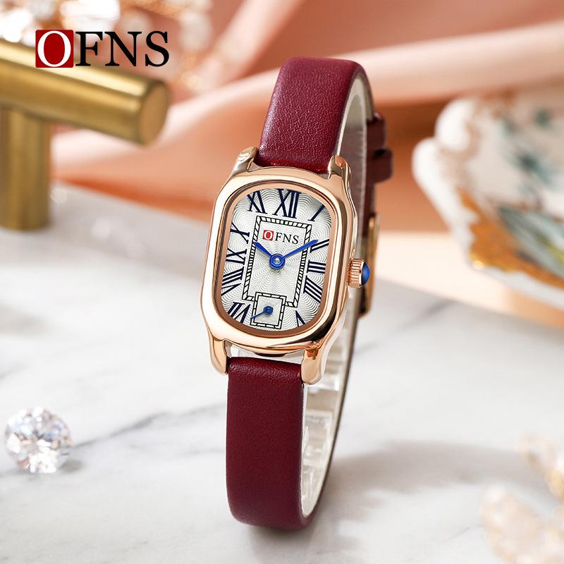 Vintage Women's Fashion Quartz Wristwatch with Roman Numerals - Exquisite Design in Stock