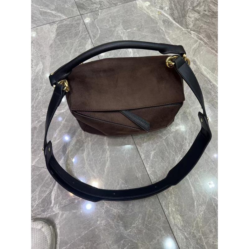 [High Version] Luojia Autumn and Winter New Medieval Geometric Bag Cow Velvet Splicing Pillow Bag Boston Bag