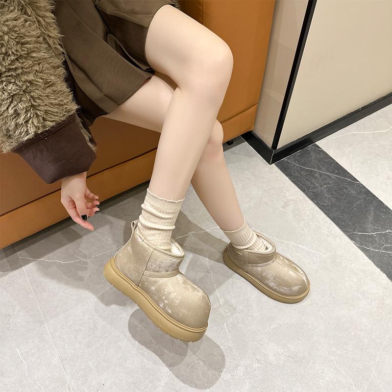 2025 autumn and winter new big-headed thick-soled kapibara snow boots for women, warm and non-slip, piled and thickened snow cotton for women