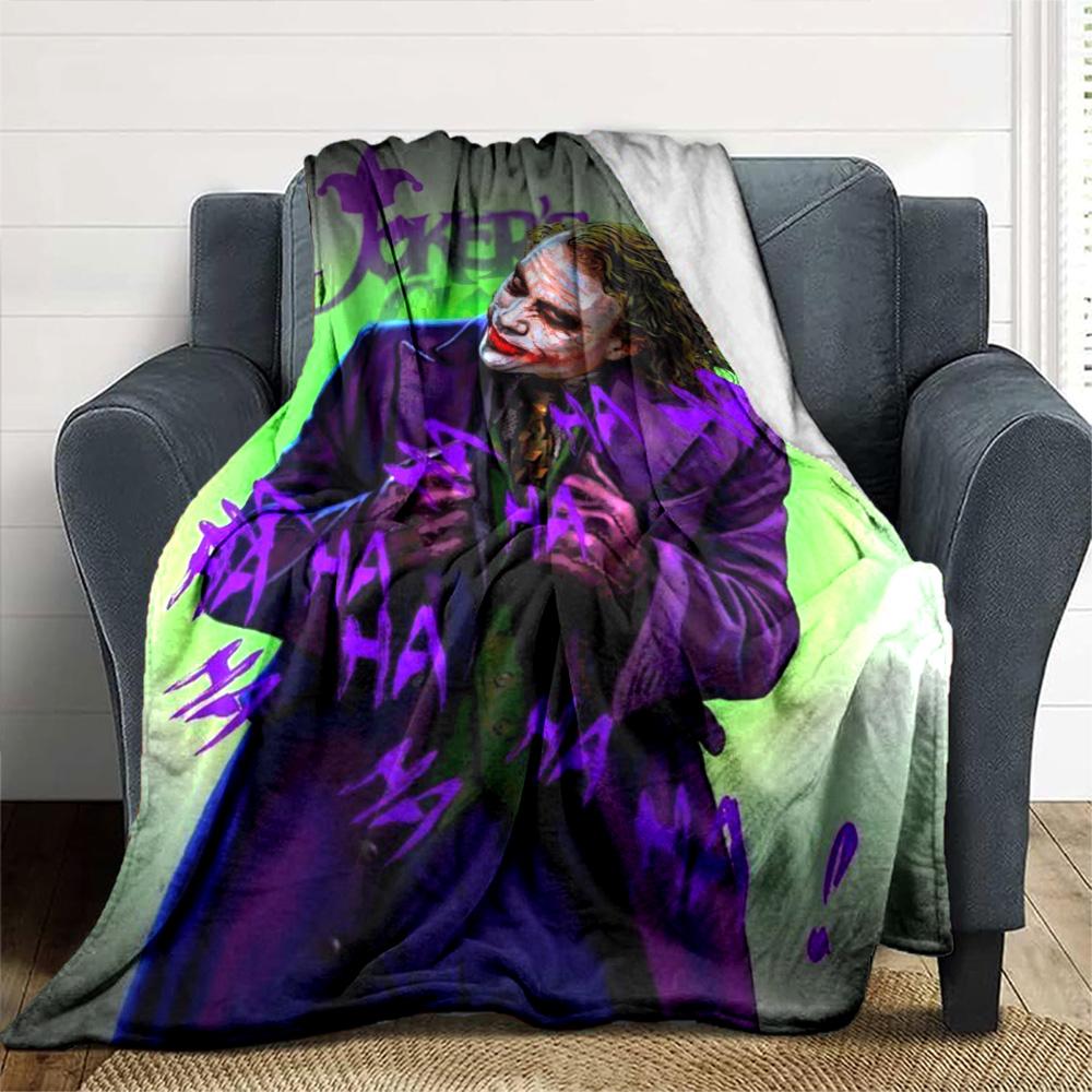 Joker Print Flannel Blanket High Quality Warm Comfortable Cover for All Seasons Perfect for Gifts Home Decor