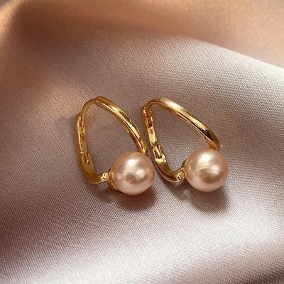 Orecchini a bottone in perla champagne, temperamento semplice e alla moda, design di nicchia versatile per donna