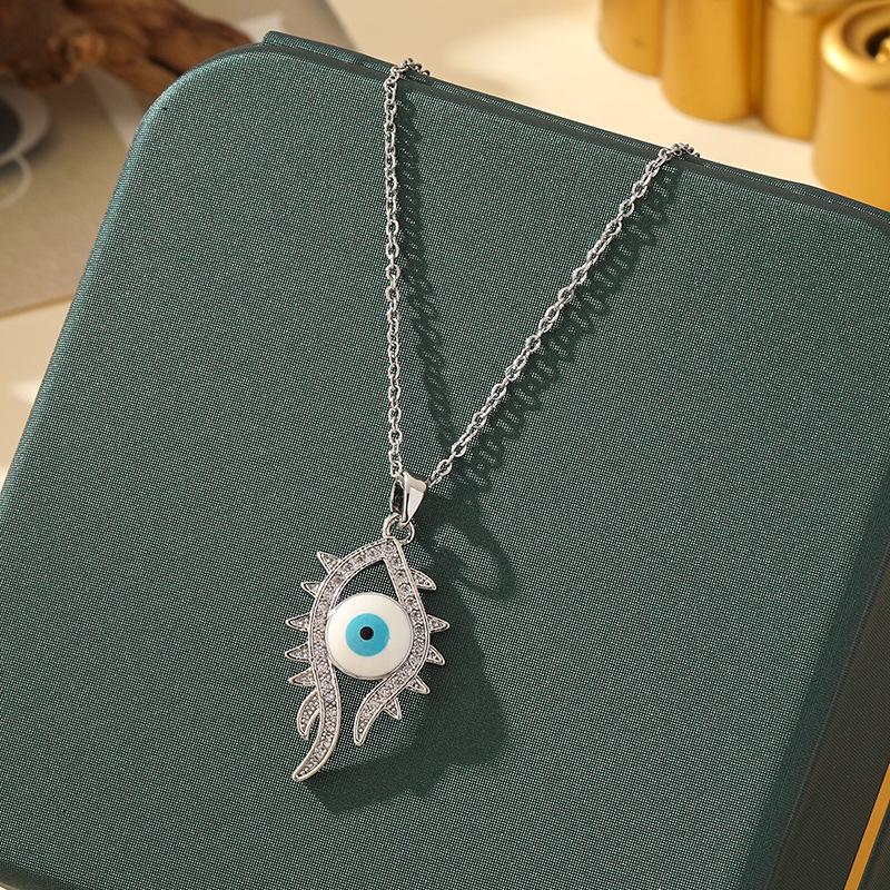 Beliebte Halskette mit blauem bösen Blick aus Titanstahl für Damen – Vielseitiger und personalisierter Schlüsselbeinkettenschmuck