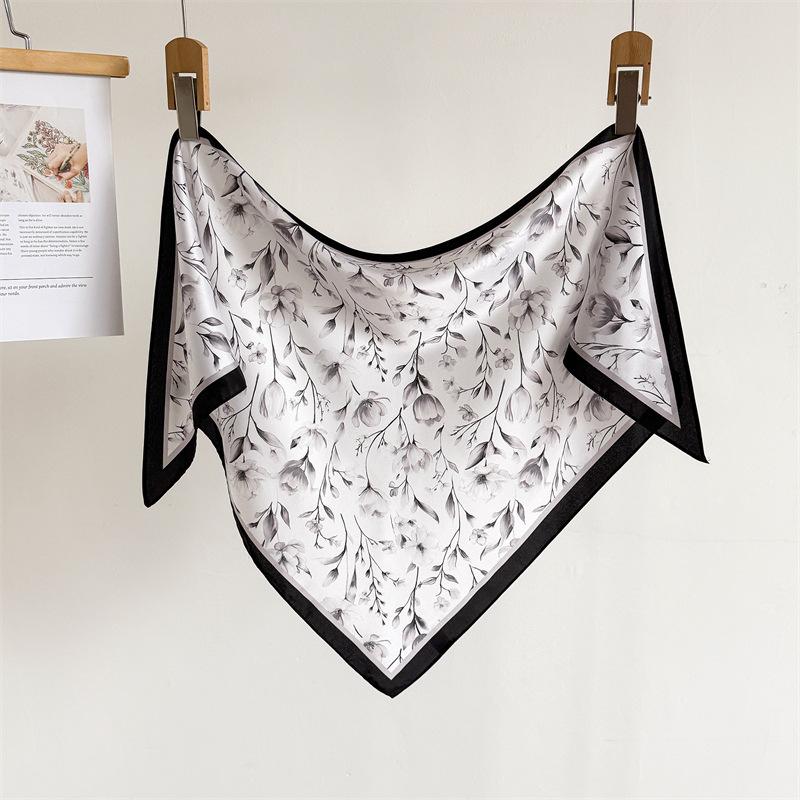 Fresh Literary Simulation Silk Printing Waist Triangle Scarf Sunscreen Shawl Scarf Women's Silk Scarf Scarf Headscarf Scarf