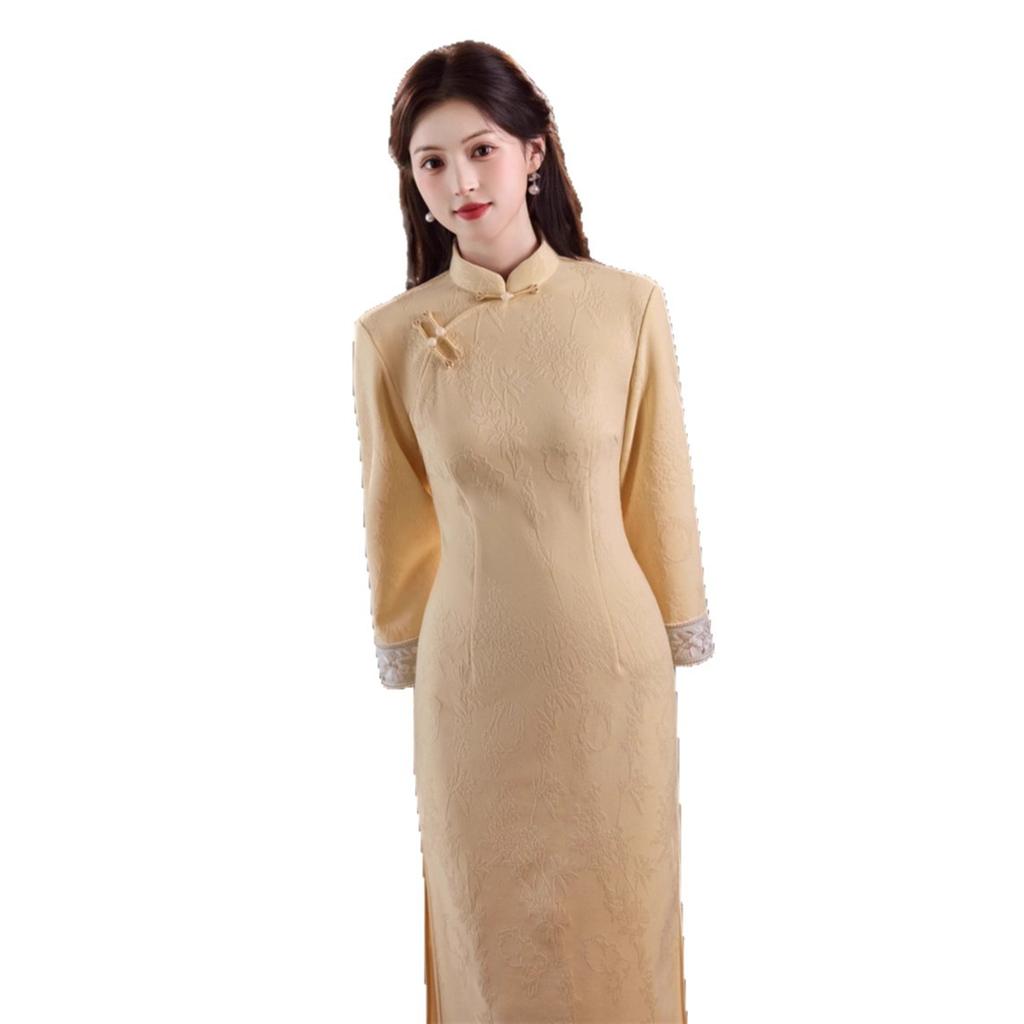 1011 autumn new cheongsam high-end national style yellow women's cheongsam cuffs heavy industry embroidery improved long cheongsam