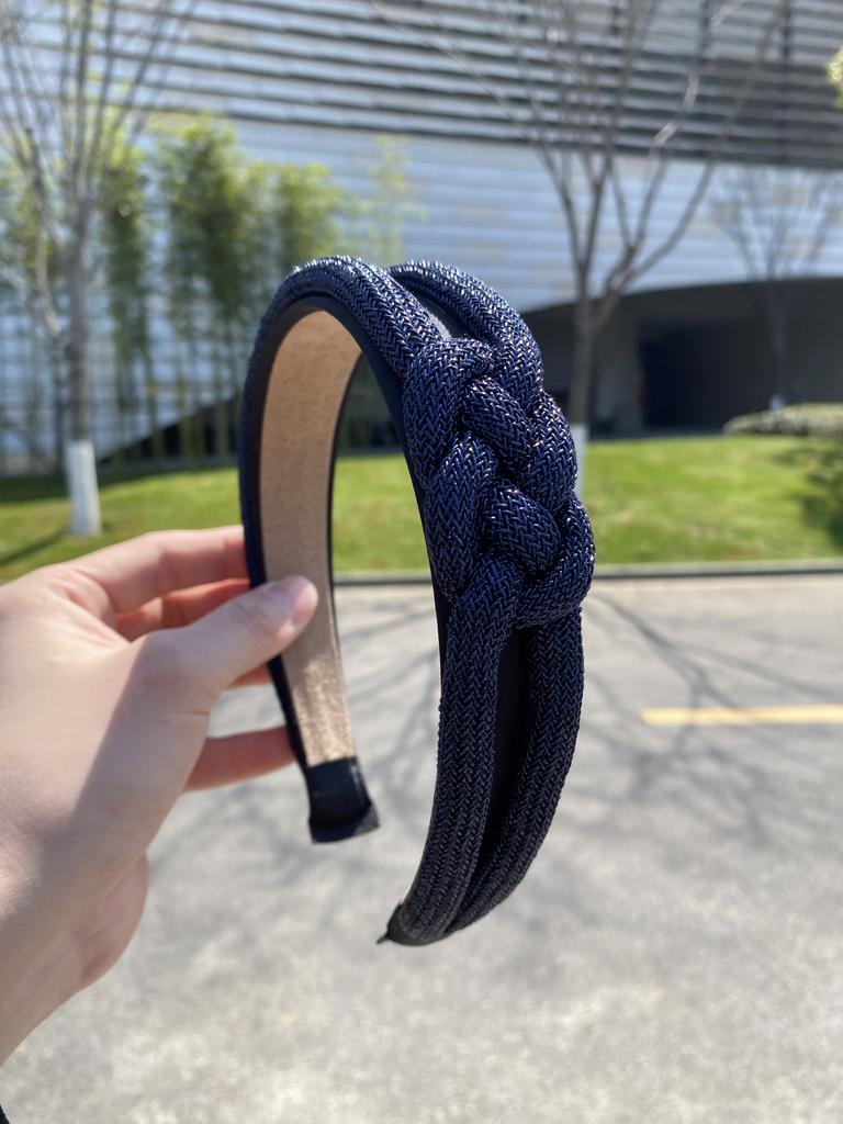 Gold Wire Rope Twist Identification Headband for Women Simple Wide-Brimmed Headband High-End Knotted Headband Hair Accessory