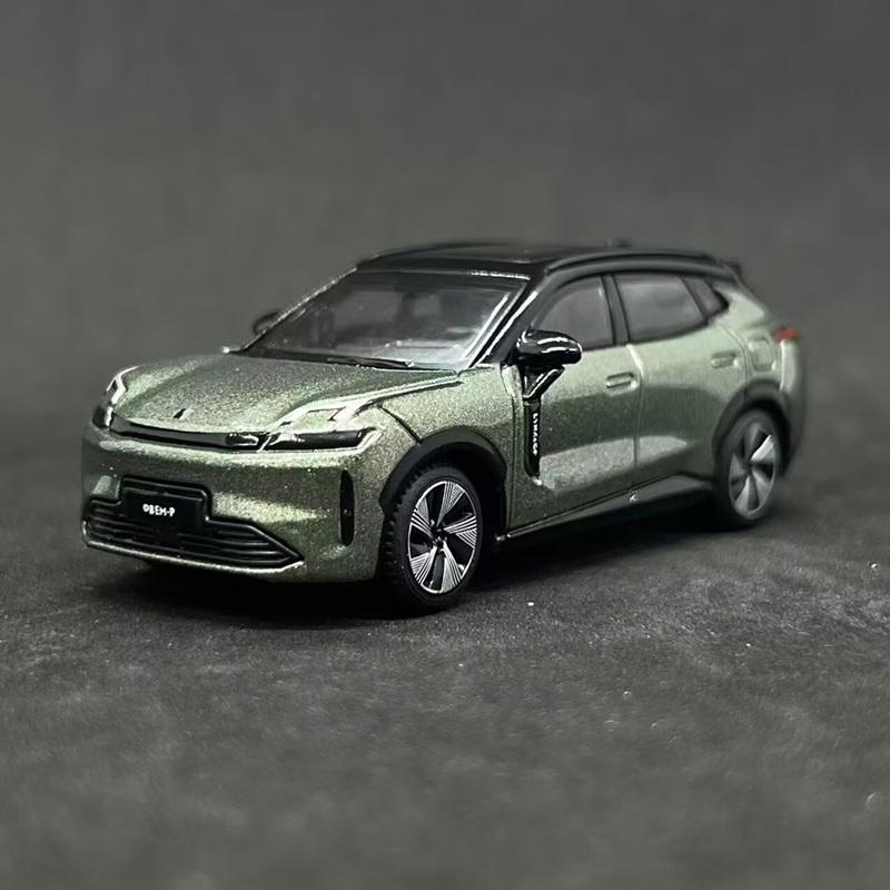 Bburago 1:64 LYNK&CO 08 EM-P SUV Alloy Car Model Diecast Metal Toy New Energy Vehicles Car Model Simulation Collection Kids Gift