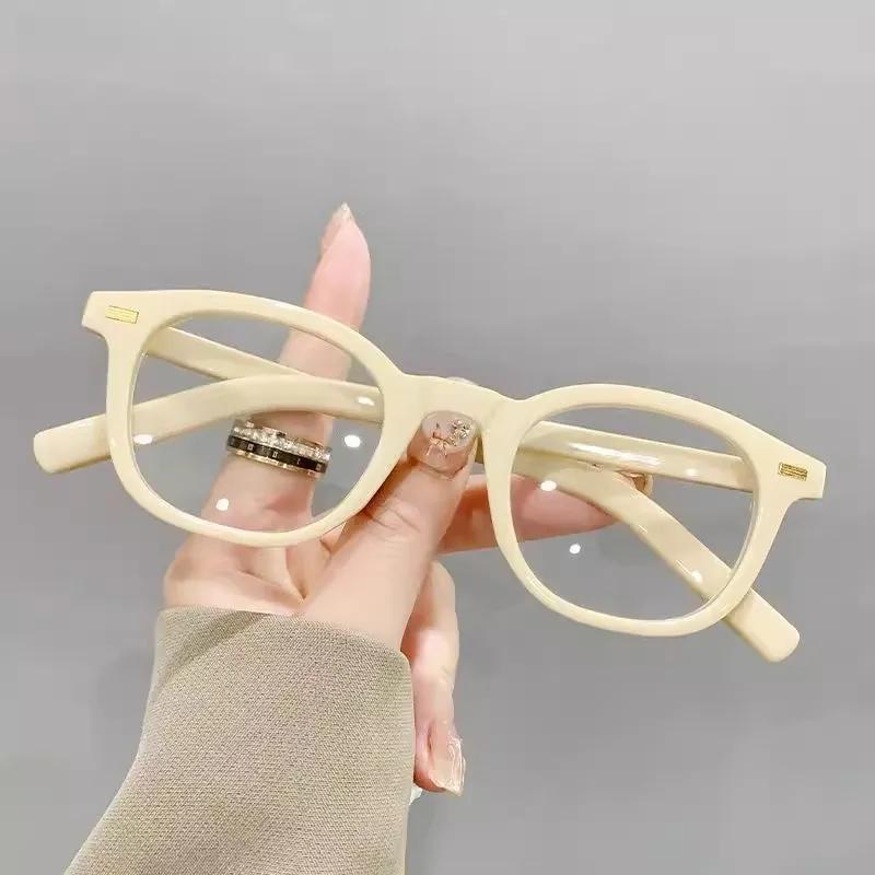 

New Glasses Ultralight Retro Transparent Frame Plain Men Women Anti Blue Light Sunglasses Party Decorate Eyeglasses Fake Glasses бежевый