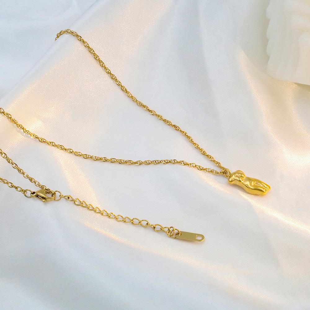Minimalist 18k Stainless Steel Clavicle Chain with European/American Portrait Pendant for Women