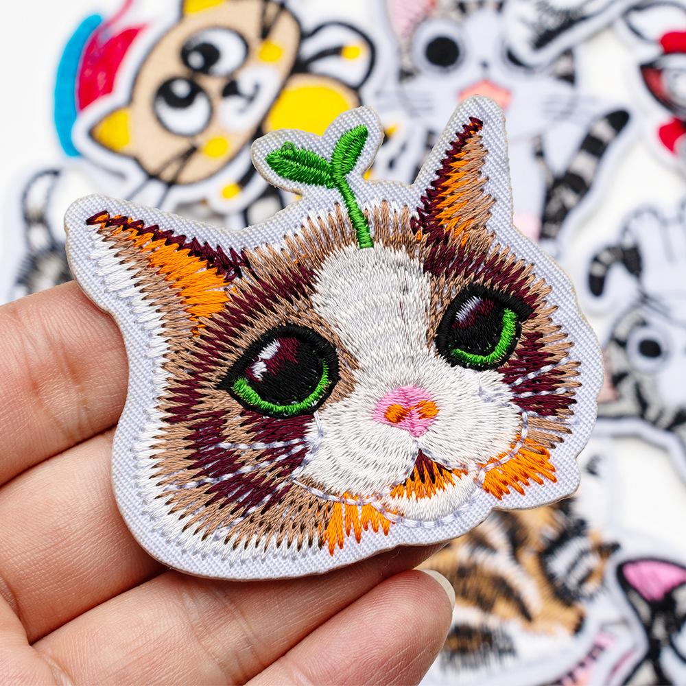 Computer-Stickerei-Aufkleber, Niedliche Cartoon-Aufnäher, Entzückende Tier-Abzeichen, Bekleidungszubehör, DIY-Stickerei-Stoff-Aufnäher