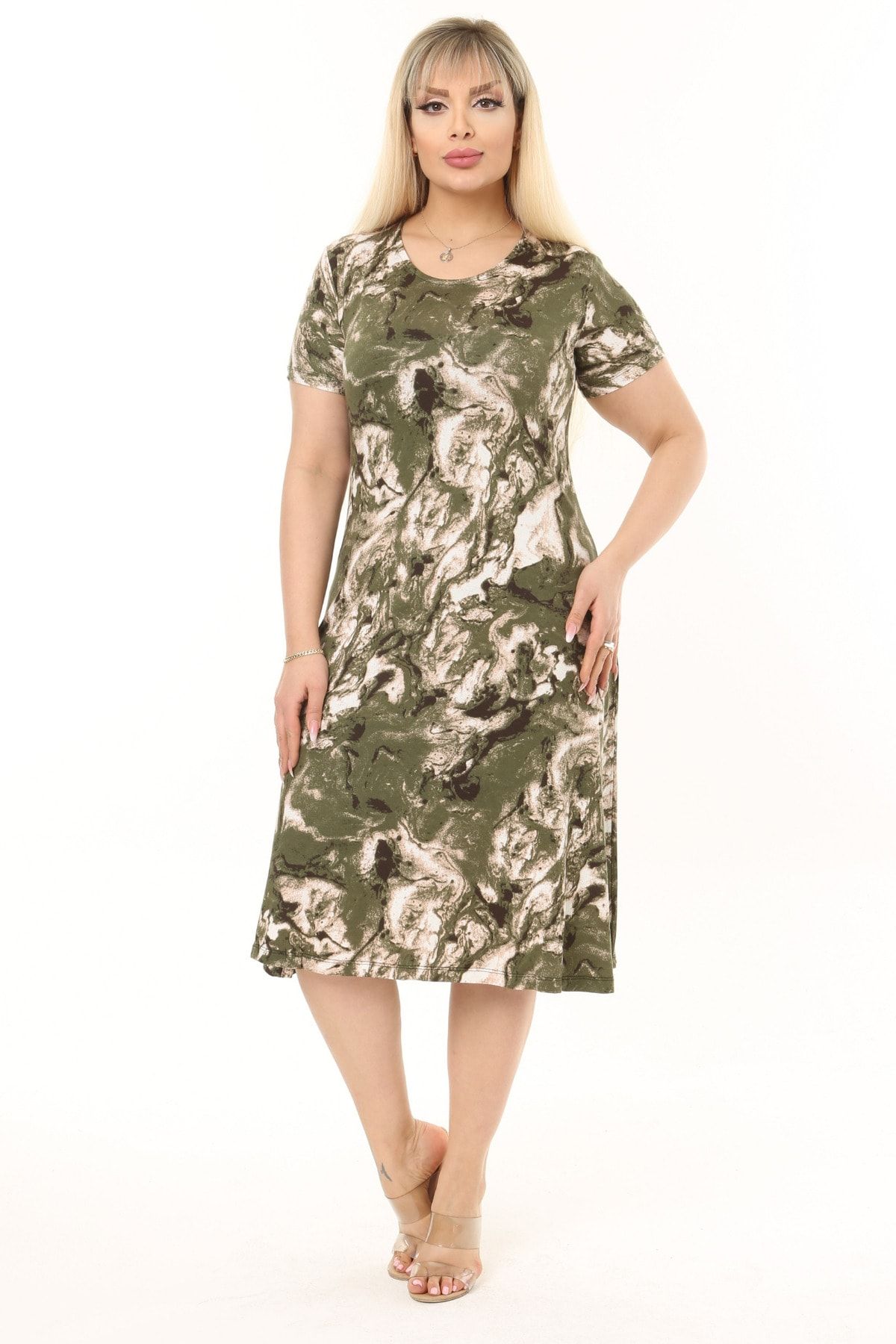 

Women s Big Size Dress Green Batik Pattern Midi Dress