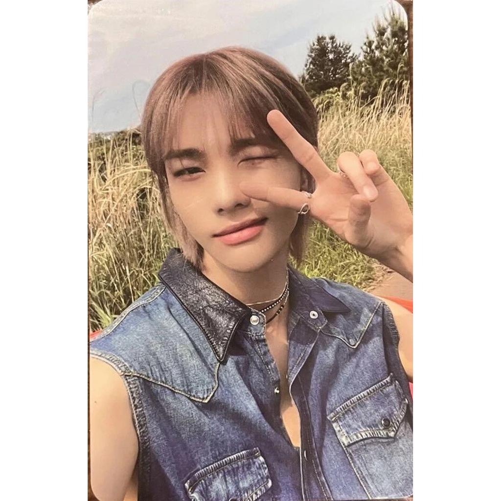 Stray Kids Stay In STAY In JEJU JYP SHOP SKZOO STORE OFFICIAL PHOTO CARD