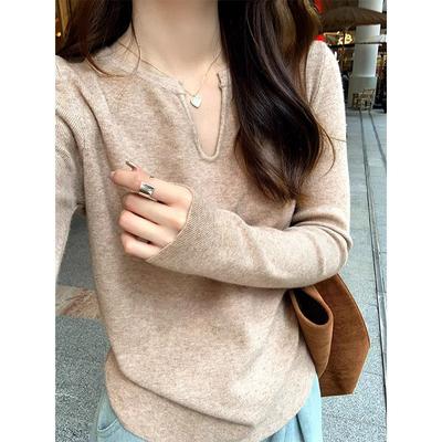 Autumn and Winter Wear High-end Loose and Lazy Style Knitted Sweater for Women V-neck Collarbone Exposed Slim Long-sleeved Bottoming Shirt Top