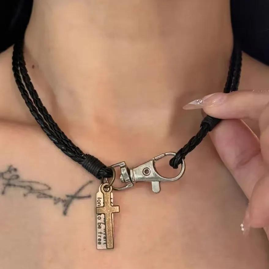 Vintage Square Cross Leather Rope Necklace for Men Double-layer Choker Collarbone Chain Harajuku Style Pendant Neckchain Zircon