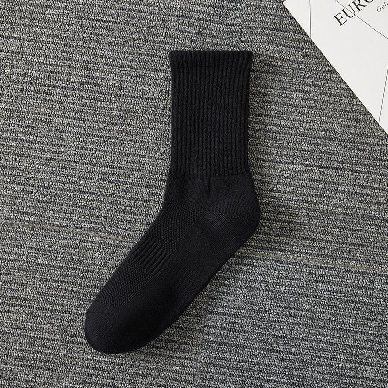 Youjia Herren Mid-Calf Sportsocken - Verdickte Baumwoll-Frotteesohle, Schweißabsorbierend, Geruchsresistent, Ideal für Basketball und Laufen.