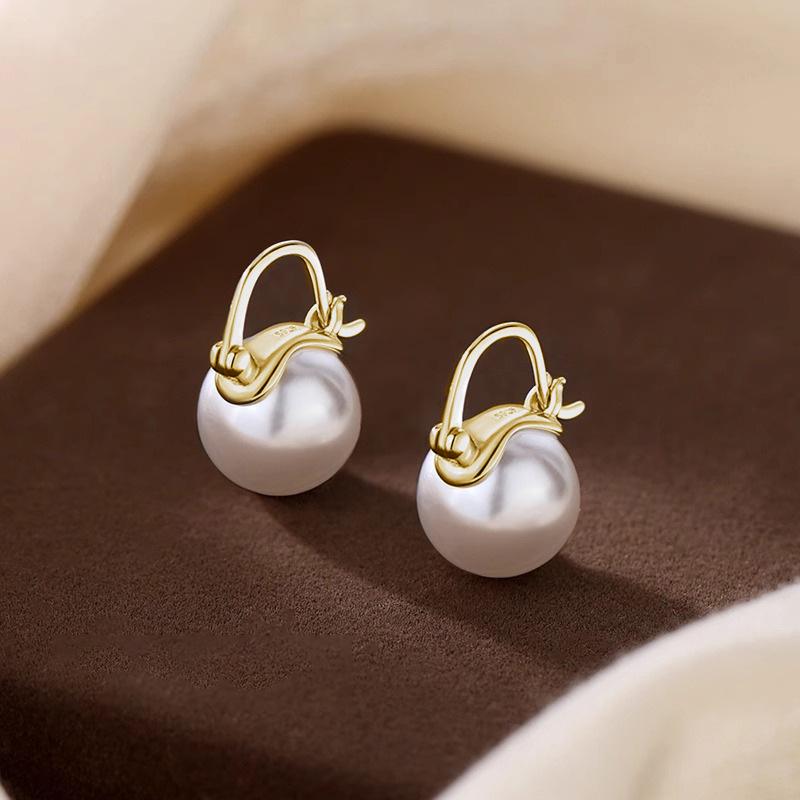 Pearl Earrings Female Light Luxury Wind Fashion Design Simple Pearl Earrings for Women Suitable for Birthday Party Gifts Senior Sense of Earrings