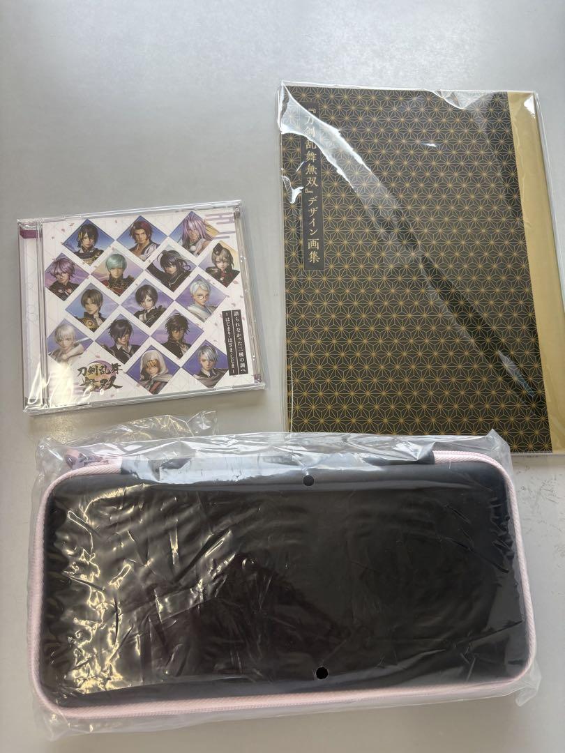 

[USED] Touken Ranbu Musou Hard case, CD, and art book only