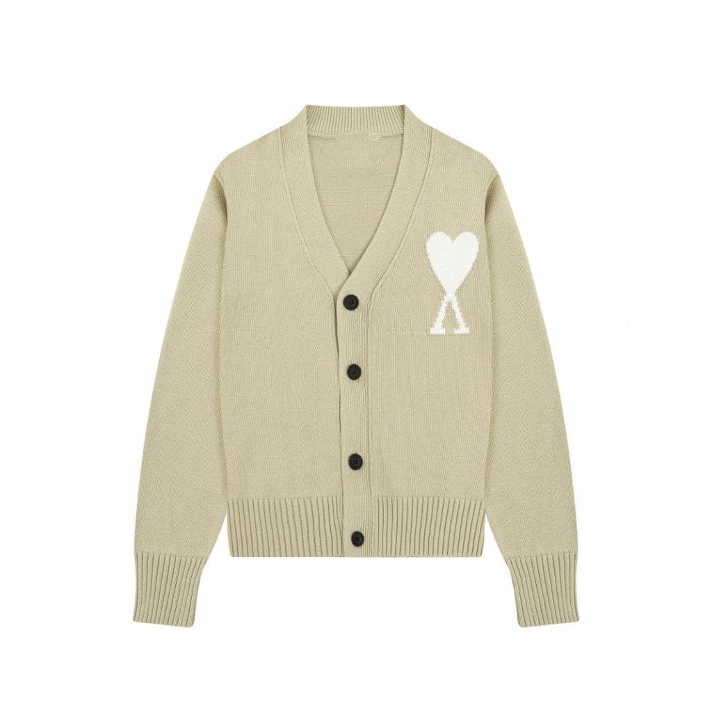 Unisex V-Ausschnitt Herz-Jacquard Strickjacke - Mehrknopfleiste, Langärmlig, Lockere Passform für Frühling und Herbst.