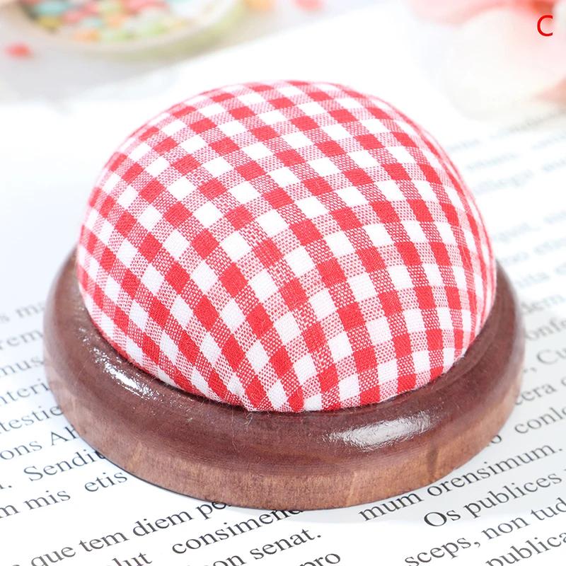 1Pc Ball Shaped DIY Craft Needle Pin Cushion Holder with Wood Bottom Sewing Pin Cushion Home Sewing Tools Accessory