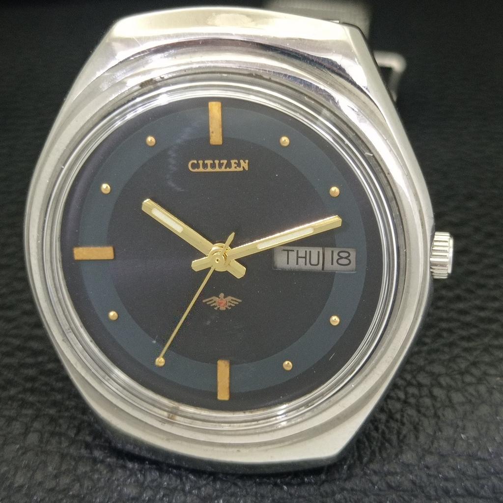 JAPAN VINTAGE CITIZEN AUTOMATIC 8200 MENS BLACK COLOR DIAL WATCH A702758-1 R210-a702758