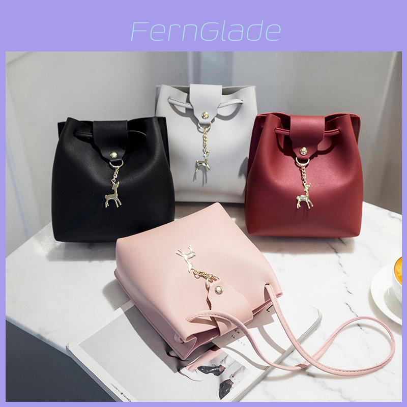 Borsa a Spalla alla Moda con Motivo Napa a Forma di Conchiglia con Dettaglio Cervo Primavera Estate Nuova Borsa a Tracolla Portafoglio Telefono da Donna