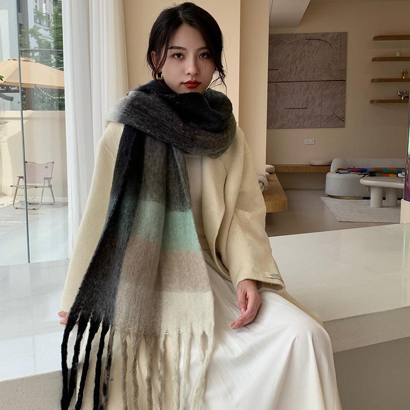 Winter New Scarf Women's Winter Thickened Warm Scarf Colored Plaid Fringed Scarf Shawl Fashionable Outer Cover